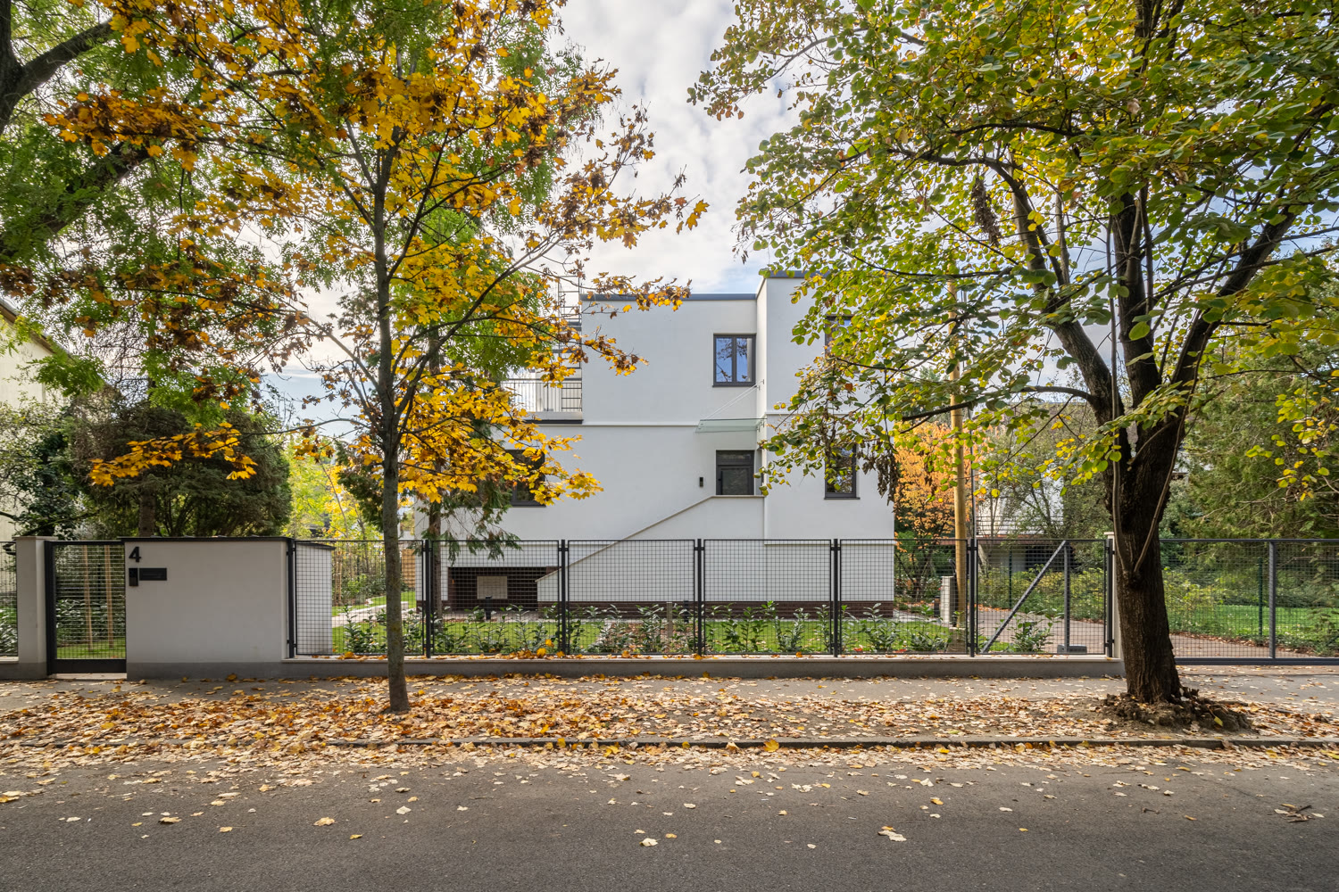 Jókai Villa Renewal